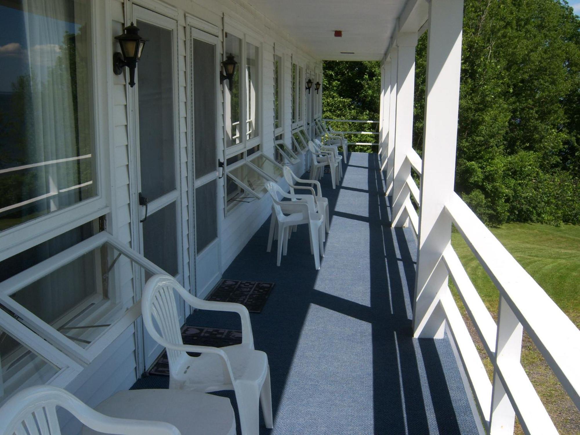 High Tide Inn On The Ocean, Motel And Cottages Camden Exterior photo